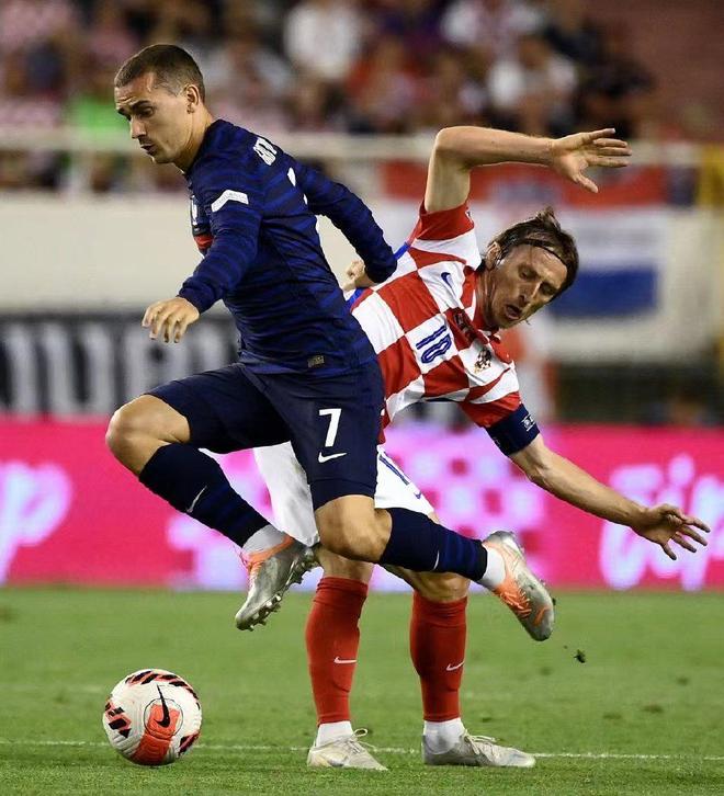 九游互动体验-欧篮联赛程吃紧,马德里竞技今晚单刀错失,更衣室稳定,控场能力受关注(欧冠杯小组赛最新积分榜)